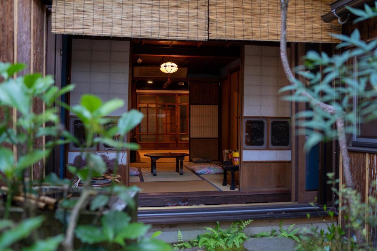 Machiya Guest House Carta Kanazawa Exterior foto